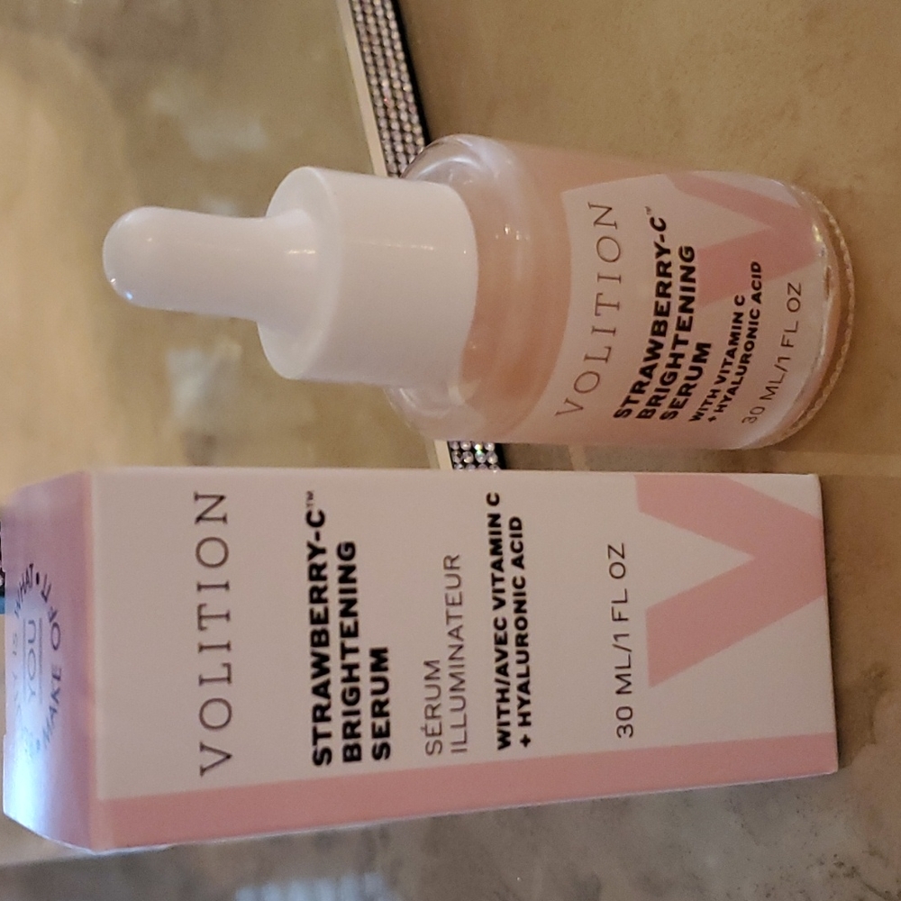 **SALE**Brightening Serum